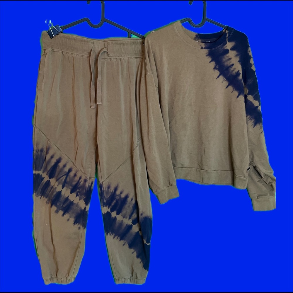 Tie Dye Olive Green & Blue Sweatsuit Set